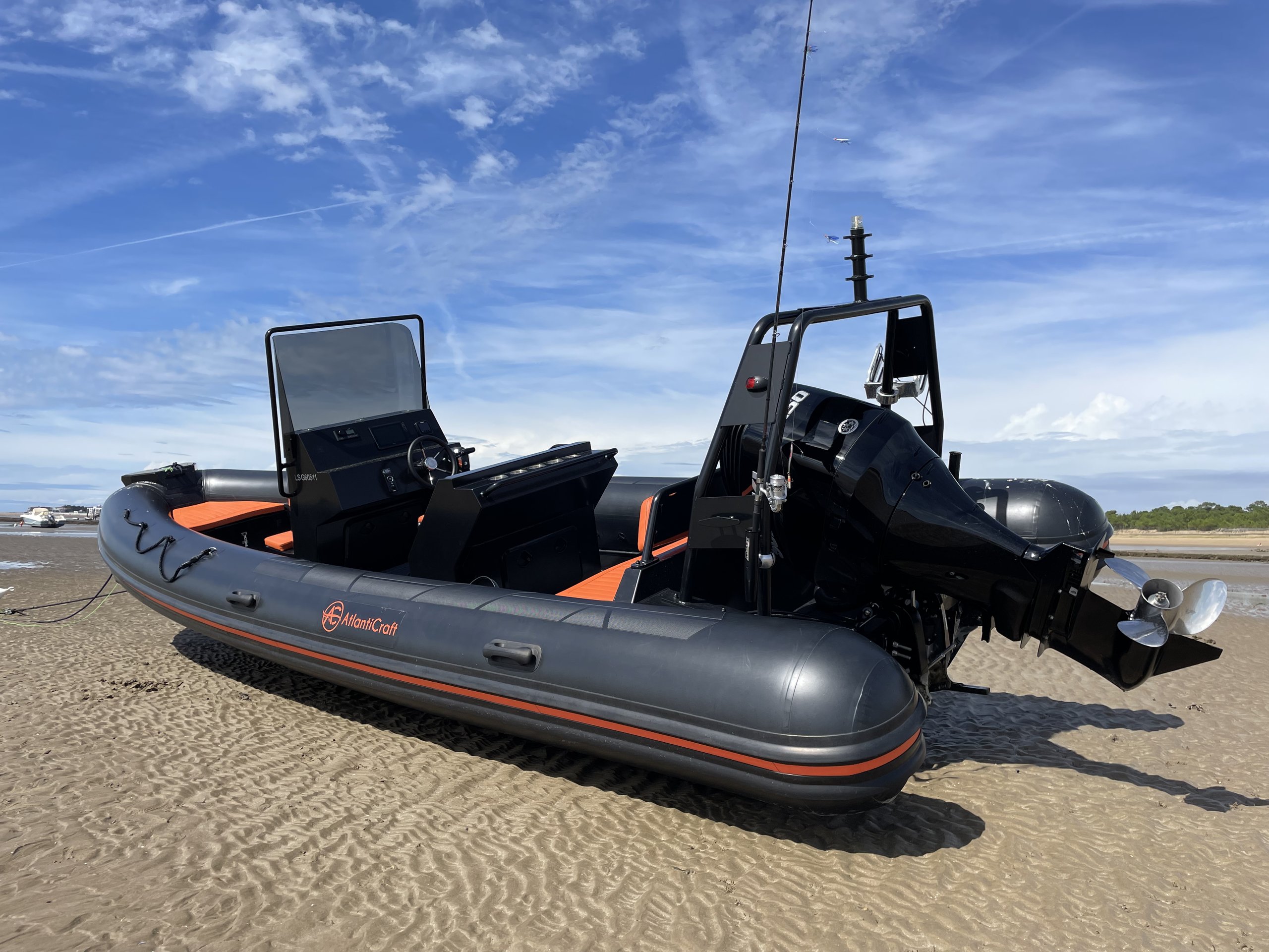OCEAN 7.60 – Image 1