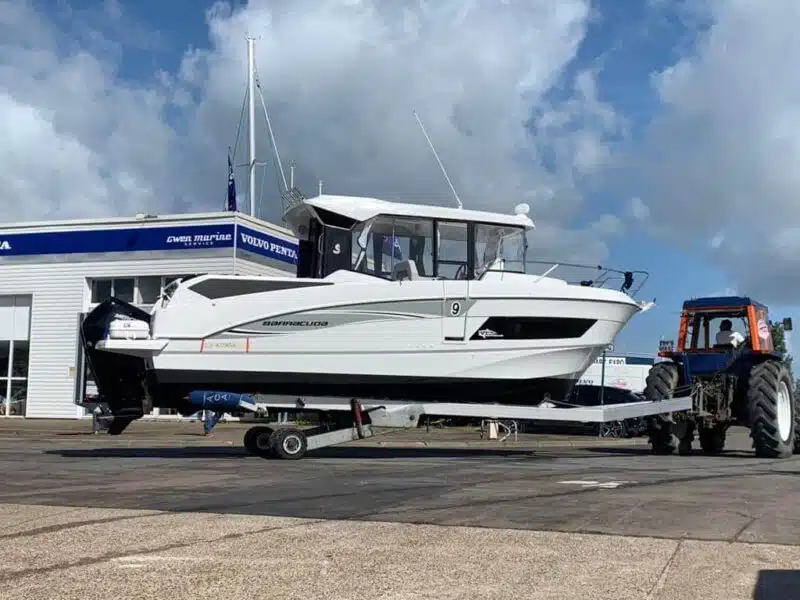 Beneteau Barracuda 9 - Image 9