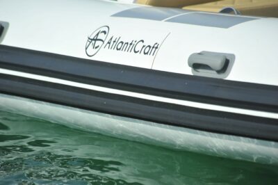 Flotteur de bateau semi-rigide en Hypalon - comparatif PVC vs Hypalon